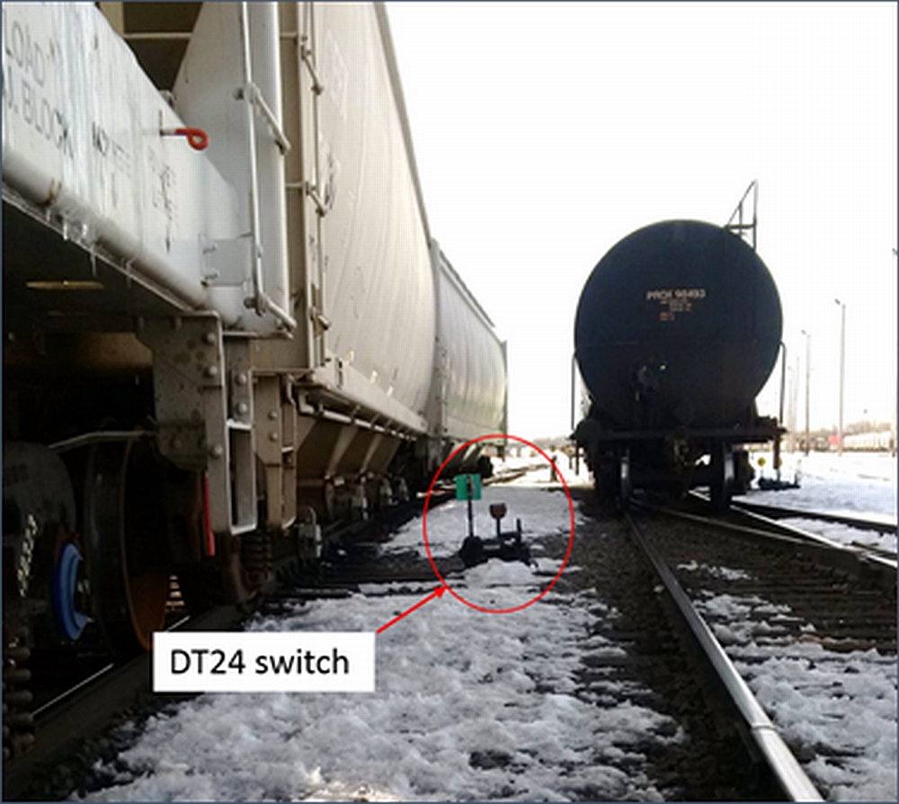  Position of DT24 switch (circled) relative to the adjacent tracks (Source: TSB)