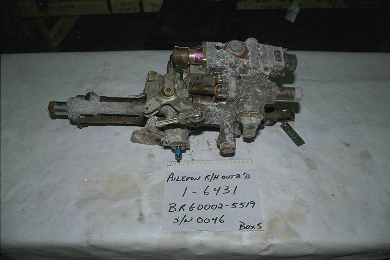 Right outboard aileron actuator